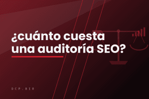 Balanza con una etiqueta de precio en un platillo y cinco barras de prioridad en el otro, sobre fondo granate